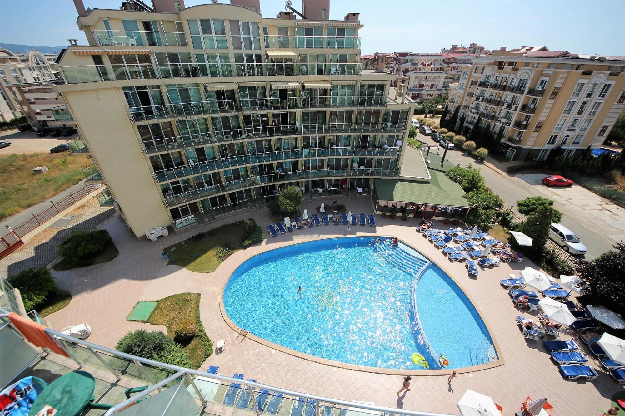 Julia Family - Menada Apartments Pantai Sunny Luaran gambar