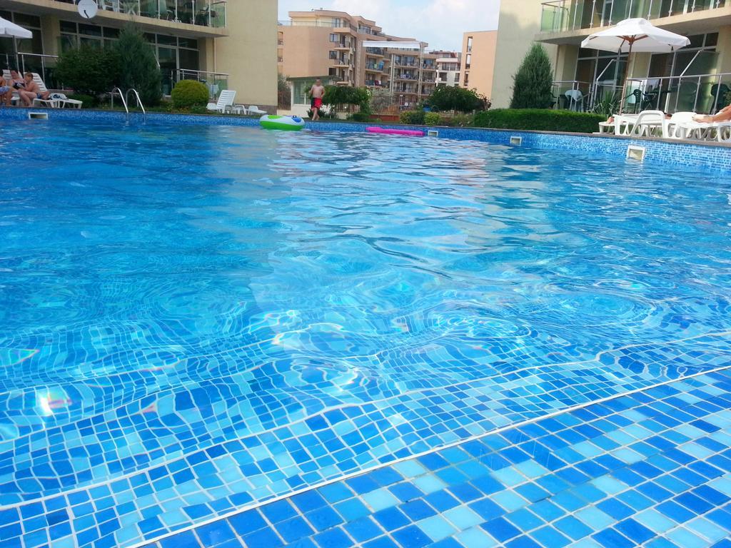 Julia Family - Menada Apartments Pantai Sunny Luaran gambar